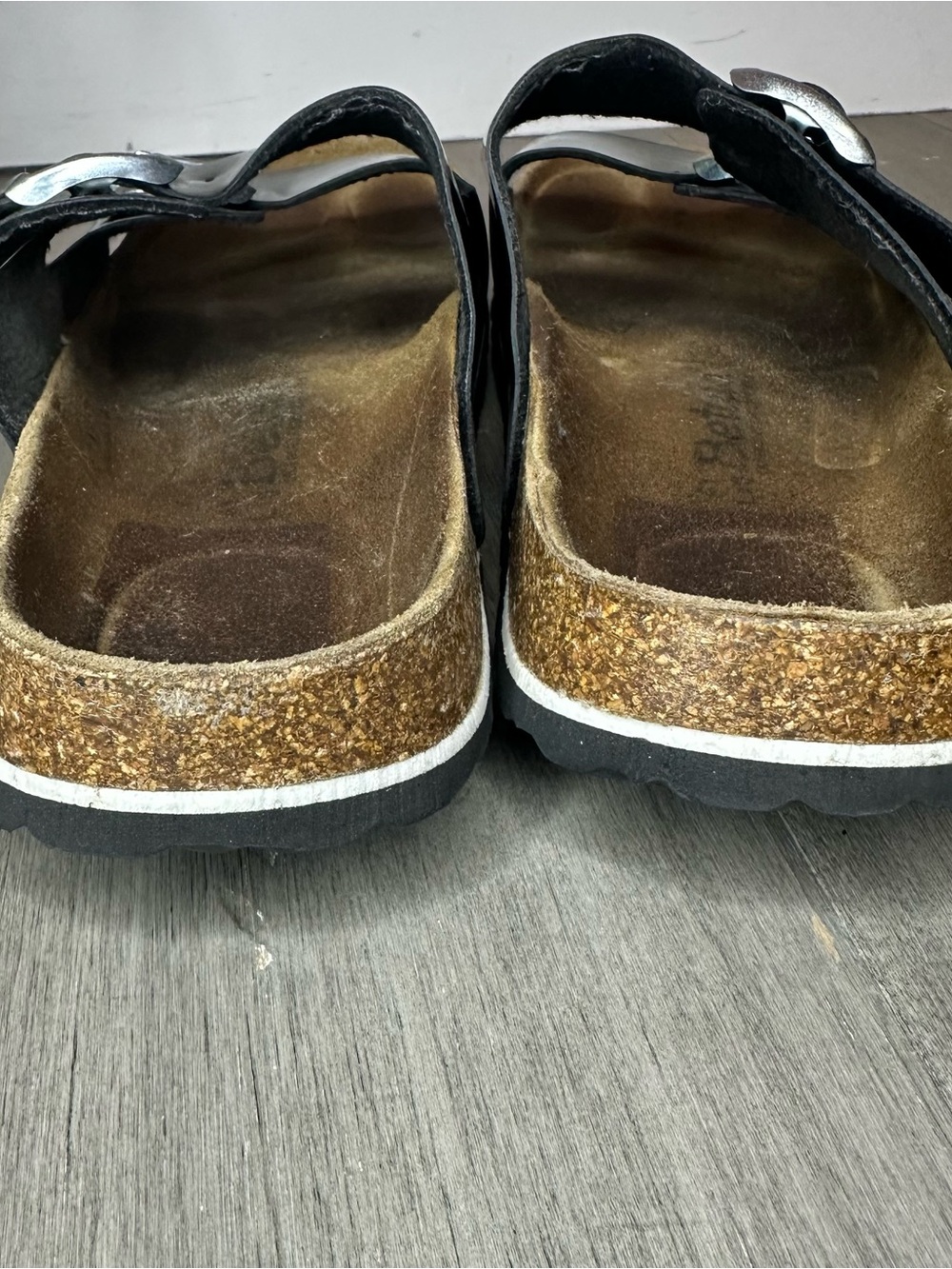 Birkenstock Betula Patent Leather Sandals 10 - Picture 11 of 12
